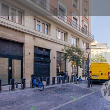 Cool Y Centrico Apt 6Px En Plena Plaza Del Carmen E2 Madrid Bagian luar foto